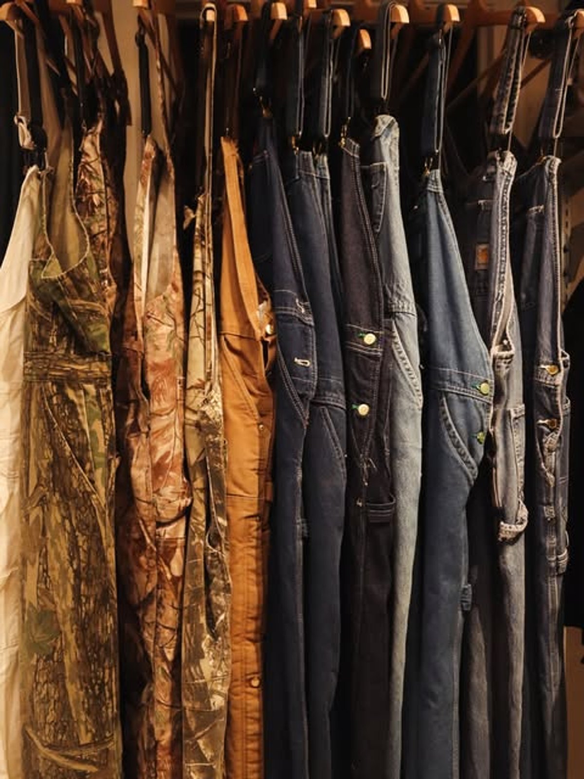 Vintage accessories at No spot. Vintage, Kensington Market Toronto — curated pre-owned find 9