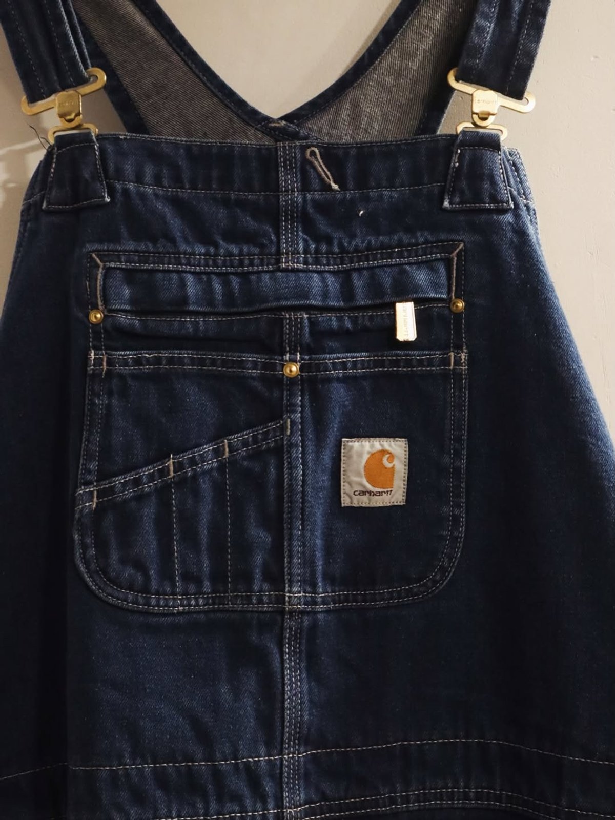 Vintage denim at No spot. Vintage, Kensington Market Toronto — curated pre-owned find 46